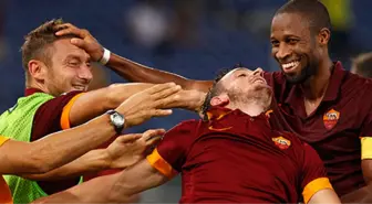 Roma, Verona'yı 2-0 Yenerek 5'te 5 Yaptı