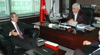 Irak Türkmenlerinden Kombassan'a Ziyaret