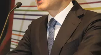 İş Adamı Erman Ilıcak 100 Öğrenciye Burs Verecek