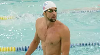 Dünya Şampiyonu Yüzücü Phelps, Gözaltına Alındı