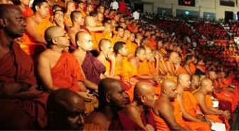 Budistler, Müslümanlara Karşı Birleşti