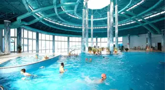 Termal Kaplıcaları'nda Bayram Tatili Yoğunluğu