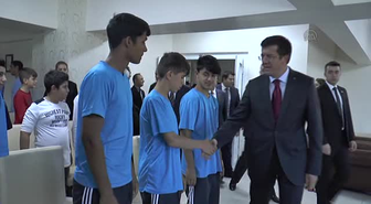 Ekonomi Bakanı Zeybekci Denizli'de