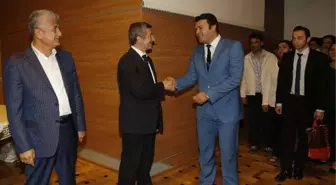 Şahinbey'de 'Keyifli' Bayramlaşma