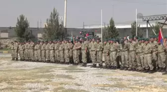 Afganistan'da Görevli Türk Askerlerinin Bayram Kutlaması