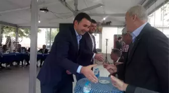 Hayraboluda Resmi Bayramlaşma Parkta Yapıldı