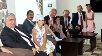 Kimsesiz Çocuklara Eğitim Desteği