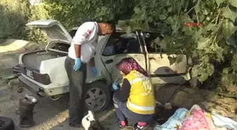 Konya Ereğli Kontrolden Çıkan Otomobil Ağaca Çarptı: 1 Ölü, 4 Yaralı