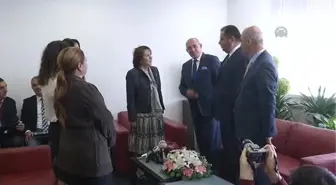 MHP Heyeti, CHP'yi Ziyaret Etti