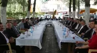 Saruhanlı'da Bayramlaşma Töreni