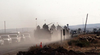 Tepesinde Tank Görülen Kobani'de Şiddetli Patlamalar (4)