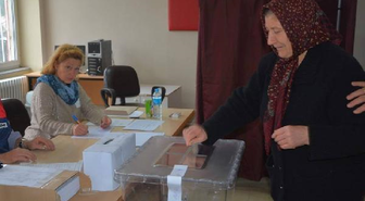 Trakya'da Soydaşlar Sandığa Gitti