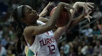 Türkiye, Avustralya'ya 74-44 Yenildi