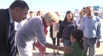 Claudia Roth Yezidileri Ziyaret Etti