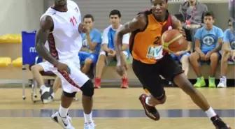 Uşak Sportif - Galatasaray Liv Hospital: 97-80