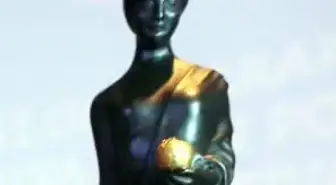 Altın Portakal Kortejle Başlıyor