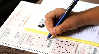 Lisans Almak İçin Kuyruğa Girdiler