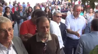 İzmir Attila İlhan ve Çolpan İlhan Ölümsüzleşti