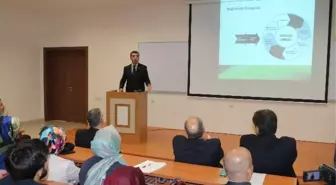 Yeşilay Başkanı Karaman'dan Bağımlılık Konferansı