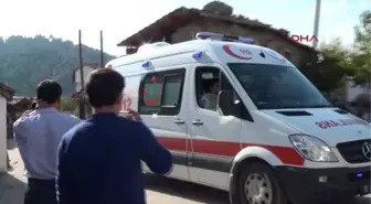 Balıkesir Kırkağaç'da Karı-Koca Trafik Kazasında Öldü