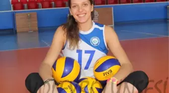 Nilüfer Belediyespor Ruseva'yı Transfer Etti