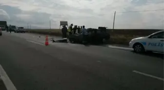 Otomobille Kamyon Çarpıştı: 1 Yaralı