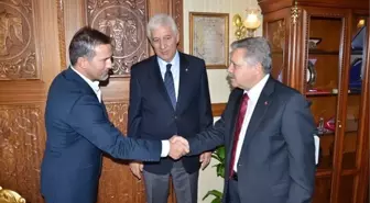 Türkiye Futbol Antrenörleri Derneğinden Erzincan Valiliğine Ziyaret