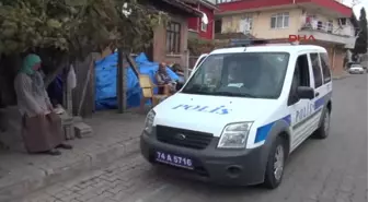 Bartın Polis, Yürüme Güçlüğü Çeken Kişinin İfadesini Evinde Aldı