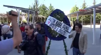 Antalya CHP'lilerden Adliyeye Protesto Çelengi