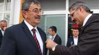 İşe Çaycı Olarak Girdi Müdür Olarak Emekli Oldu