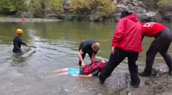 Dak Ekibi Sakarya Nehrinde Kurtarma Senaryosunu Canlandırdı