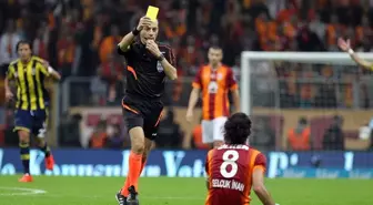 Cüneyt Çakır'ın Derbi Notu Belli Oldu