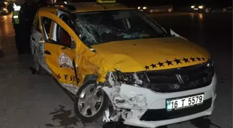 İnegöl'de Trafik Kazası: 6 Yaralı