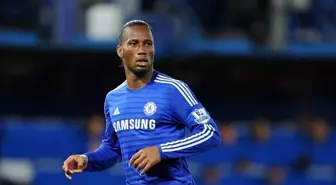 Drogba 5 Bin Çocuğun Okul İhtiyaçlarını Üstlendi