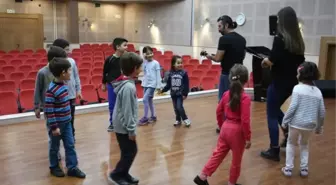Oynayarak, Öğreniyorlar