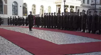 Başbakan Erdoğan, Letonya'da Resmi Törenle Karşılandı