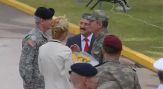 İzmir NATO Müttefik Kara Komutanlığında Komuta Devir Töreni