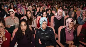 Diyarbakır'da 'On Şair, On Şiir' Dinletisi