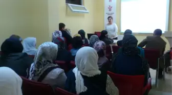 Siverekli Ailelere 'Erken Yaşta Evlilik' Semineri Verildi