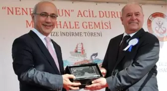 Türkiye'nin İlk Acil Müdahale Gemisi Dualarla Denize İndirildi