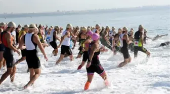 Antalya'da Orta Mesafe Triatlon Heyecanı