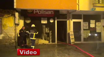 Boya Malzemesi Satan İşyerinde Yangın