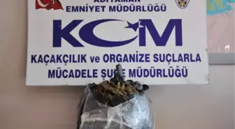 Çalıntı Motosiklette Esrara 2 Gözaltı