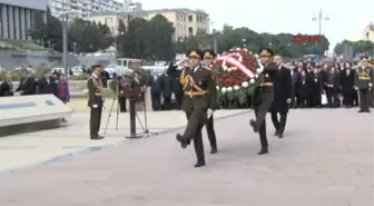 Bakü'de Türk Şehitliği'nde Tören Düzenlendi