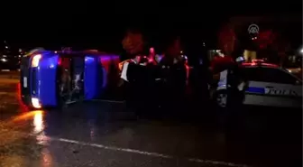 Eskişehir'de Askeri Araç Devrildi: 2 Yaralı