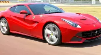 Ferrari Halka Arz Edilecek