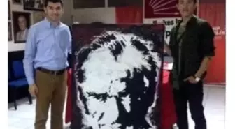 Parmak İzlerinden Atatürk Portresi