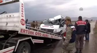 Gaziantep'te Trafik Kazası: 5 Yaralı