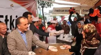 Aşure Kazanı Bağcılar Meydanı'nda Kaynadı