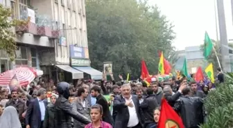 Kobani'de Öldürülen 2 Kişi Siirt'te Toprağa Verildi